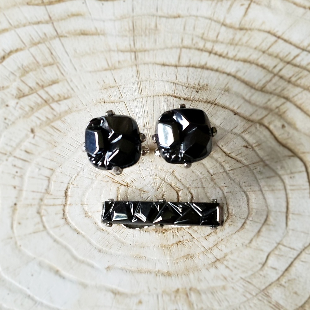 Sarah Coventry cufflink set